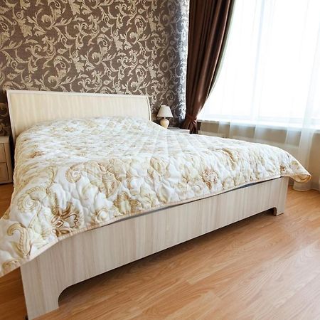 Sun City Apart Hotel Dnipro Exterior foto