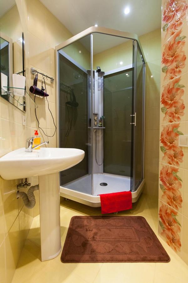 Sun City Apart Hotel Dnipro Exterior foto