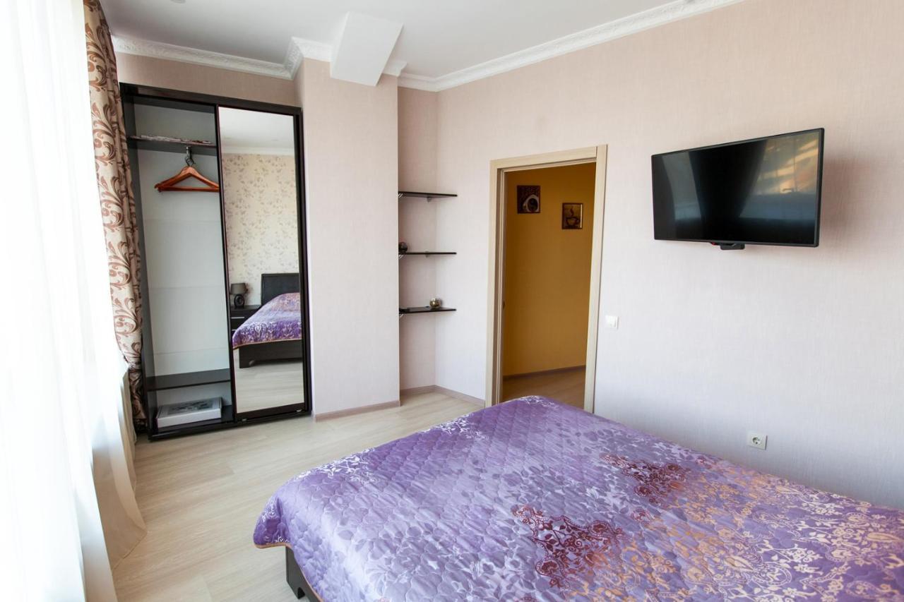 Sun City Apart Hotel Dnipro Exterior foto